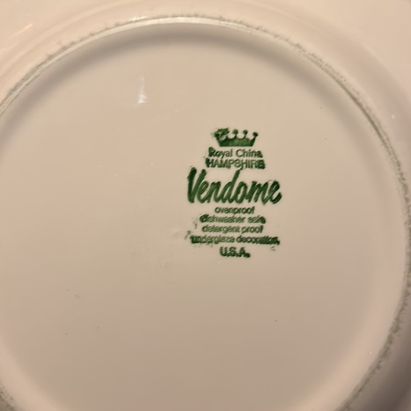 Vintage Brown Transferware 10 inch Plate by Vendome Royal China Mum Pattern - Picture 7 of 13